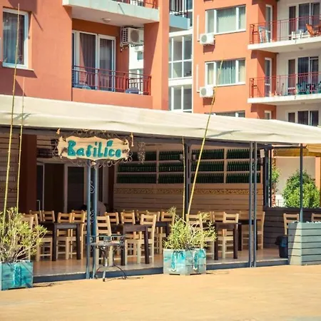 Апартамент New & Stylish Sun Break In *